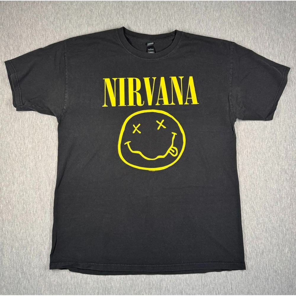 Nirvana‎ Smiley Face T Shirt Black Yellow Logo 2012 Licensed Band Tee Size Large